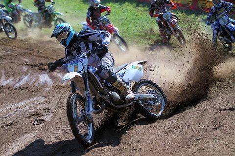 Start_XC_Jun_Patrick_Patela