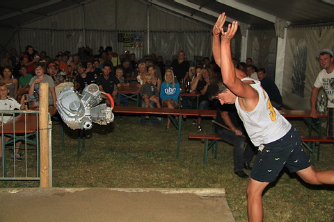 Nico Schwingenschloegl